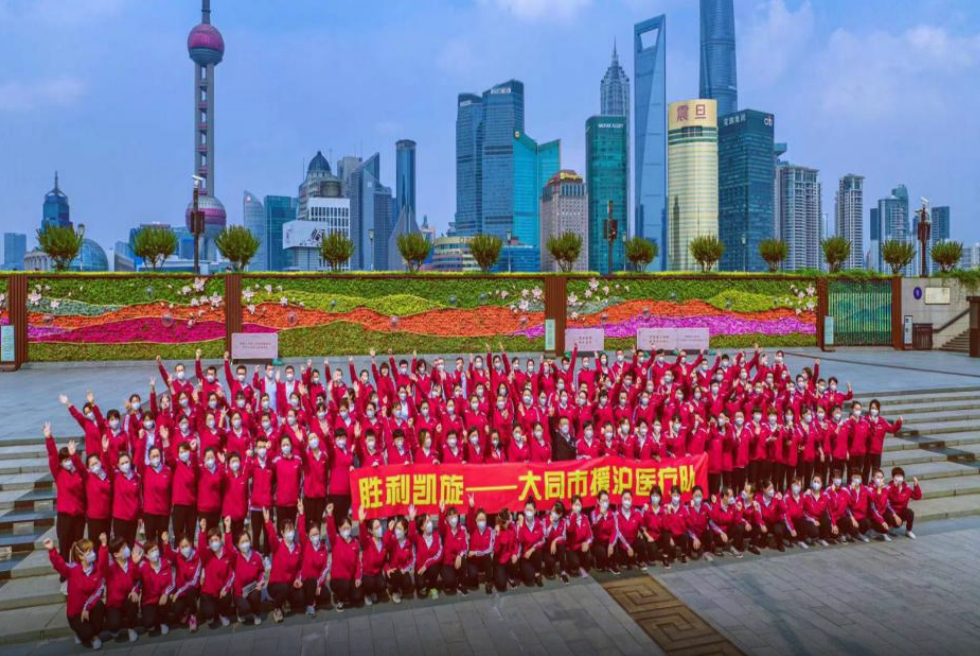 大同市援滬醫(yī)療隊(duì)員在上?？挂?